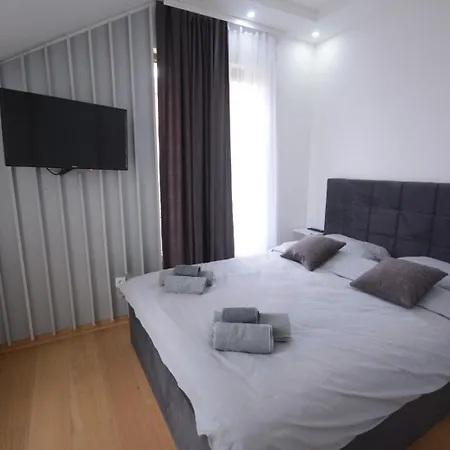 Apartment Vila-l&m- Royal