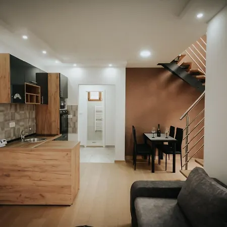 Apartment Vila-l&m- Royal